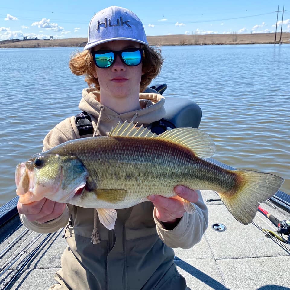 bass fishing north dakota